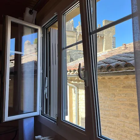Διαμέρισμα Logis Xve 2 Avec Parentale Voutee A 5 Min Uzes